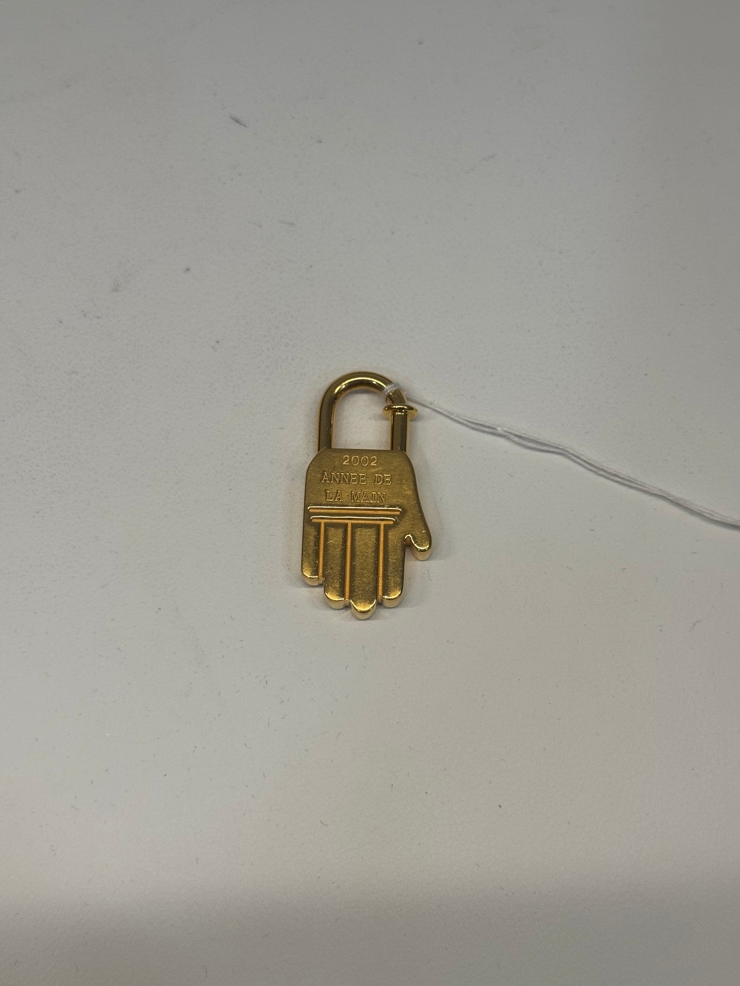 Hermes hand lock