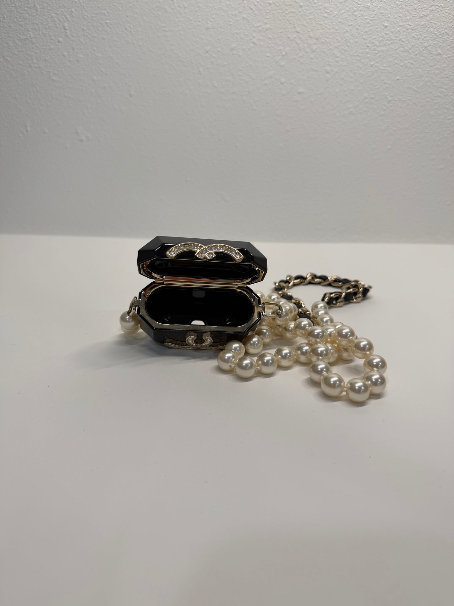 Chanel airpod case