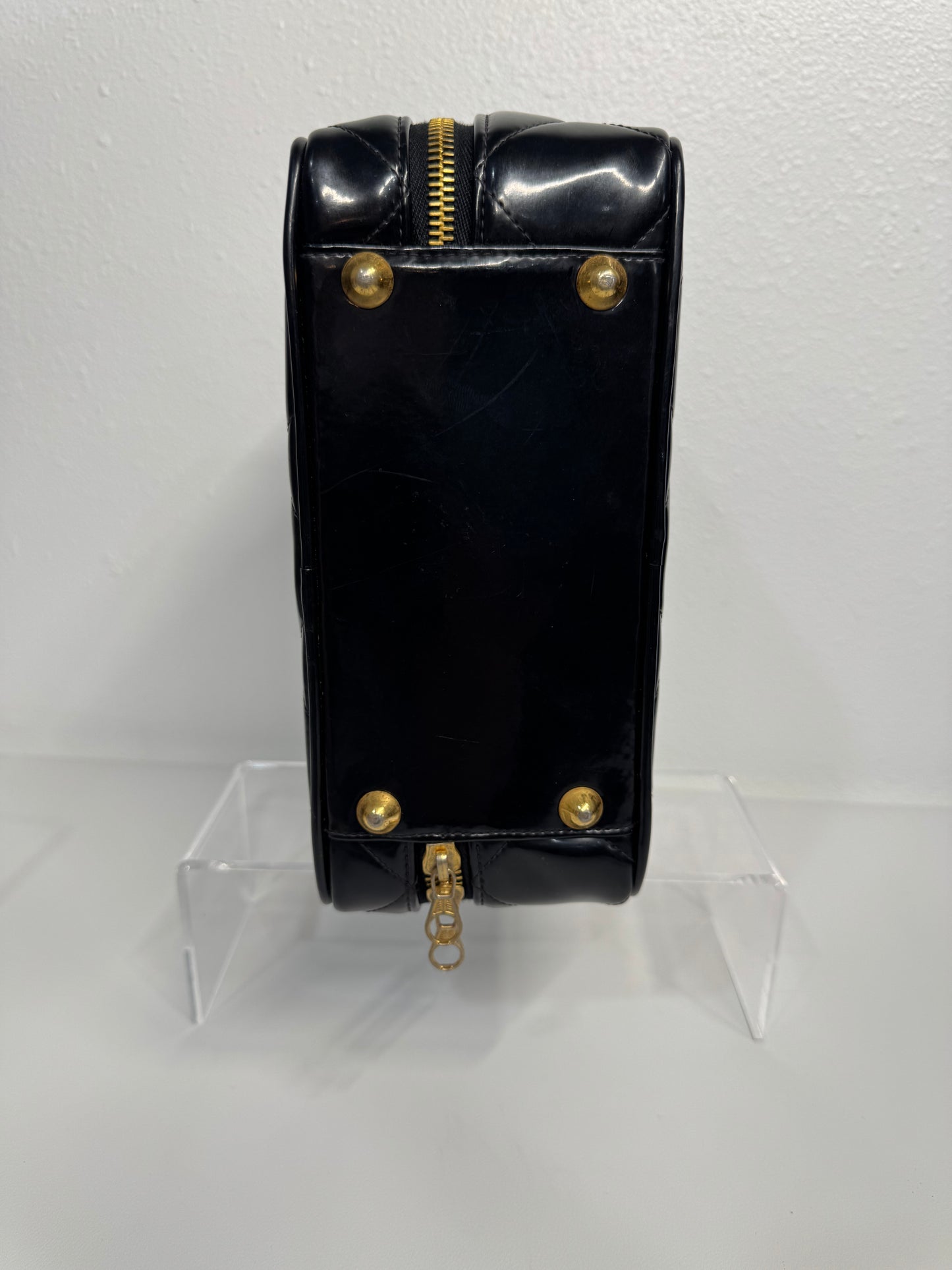 Vintage chanel patent leather vanity
