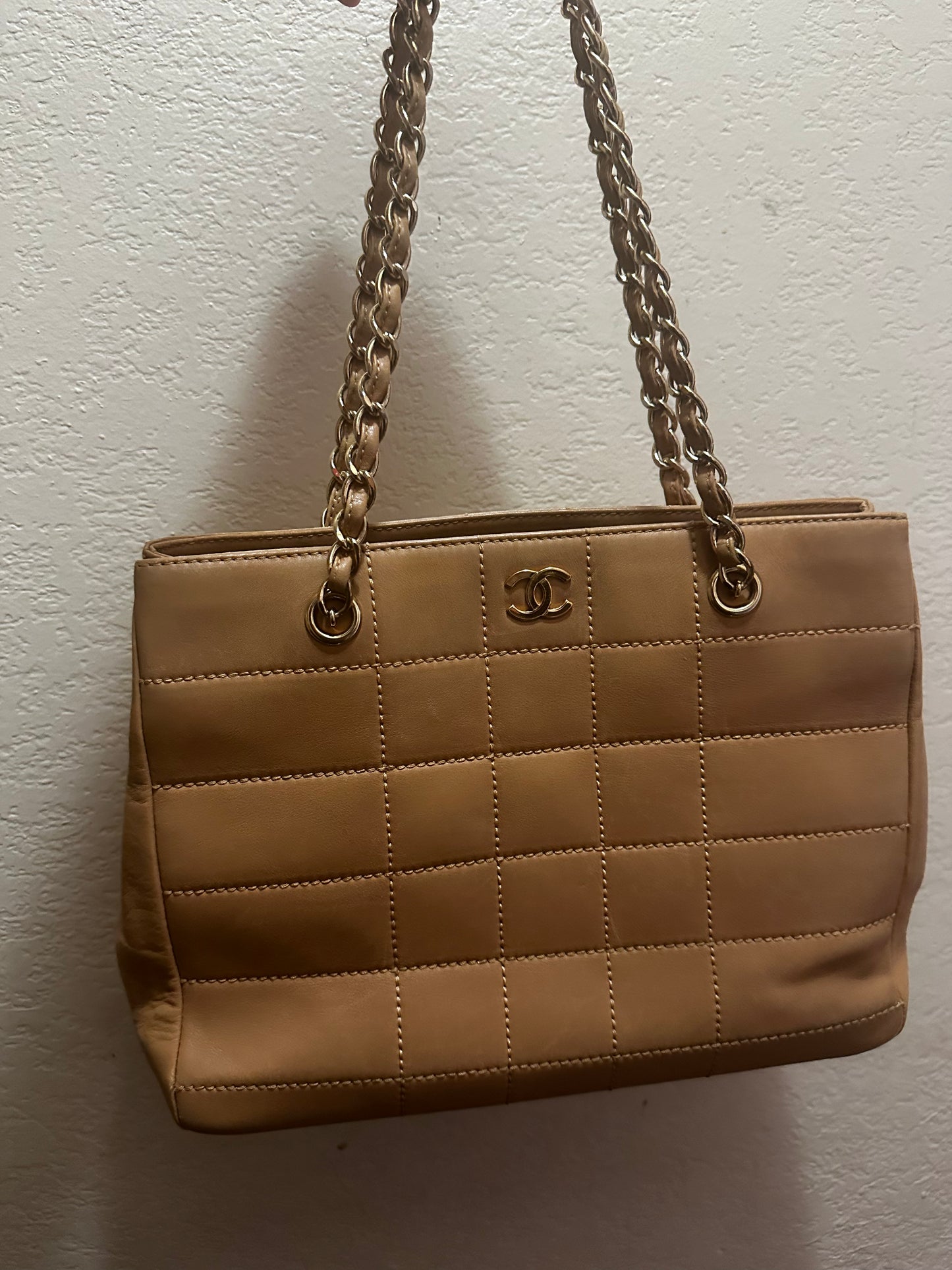 Chanel Tote Beige