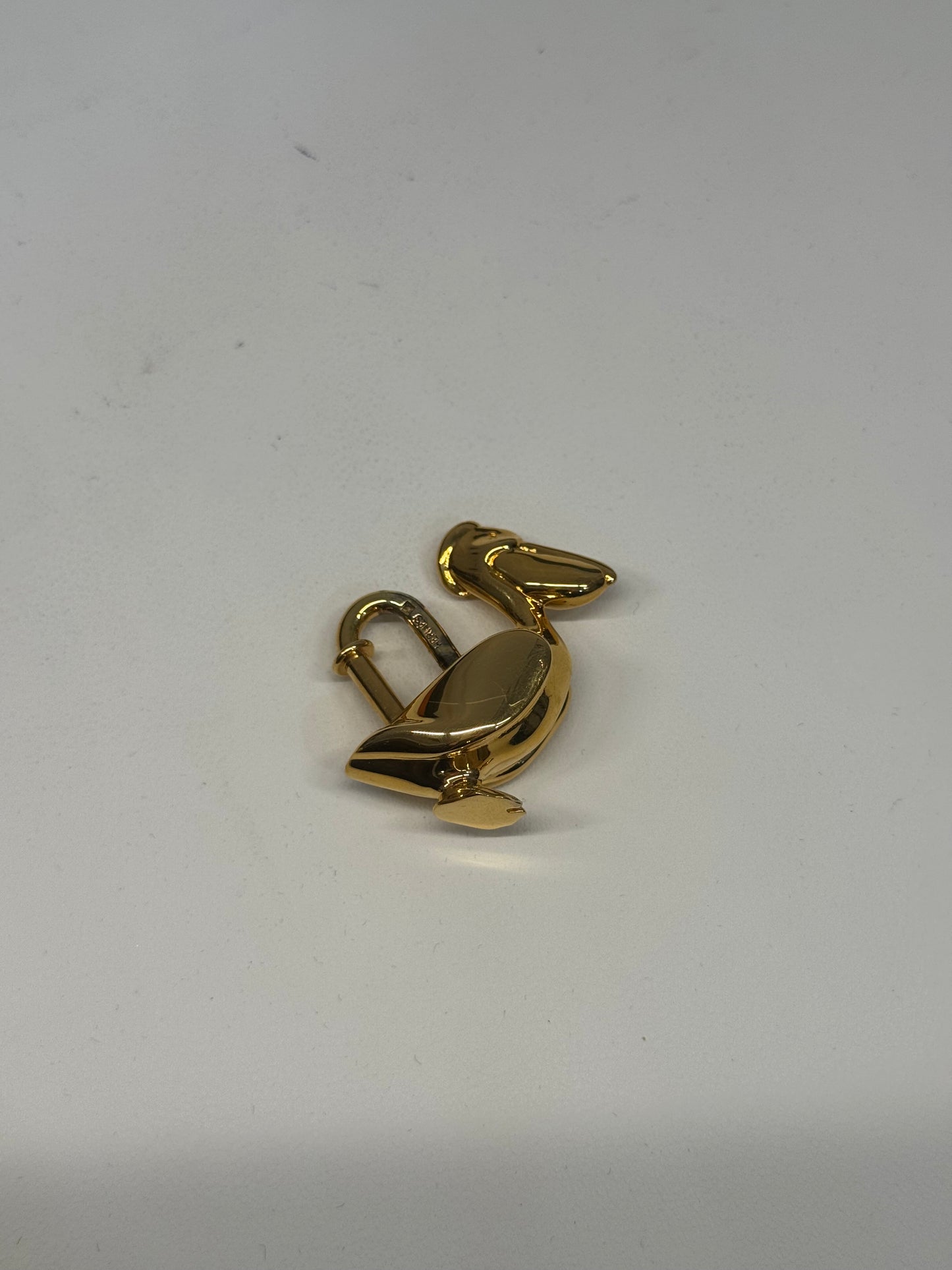 Hermes pelican lock