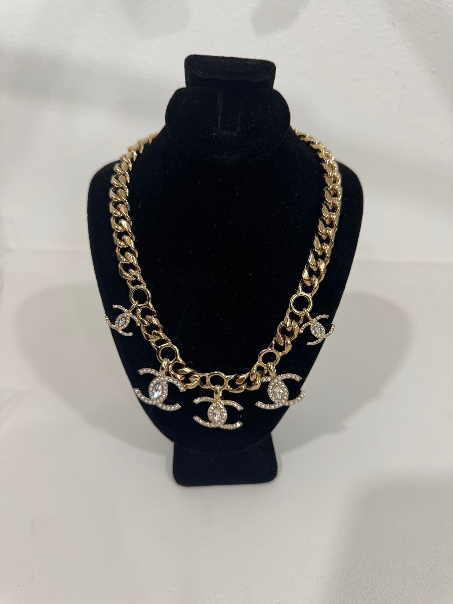 Chanel 5 charm cc necklace