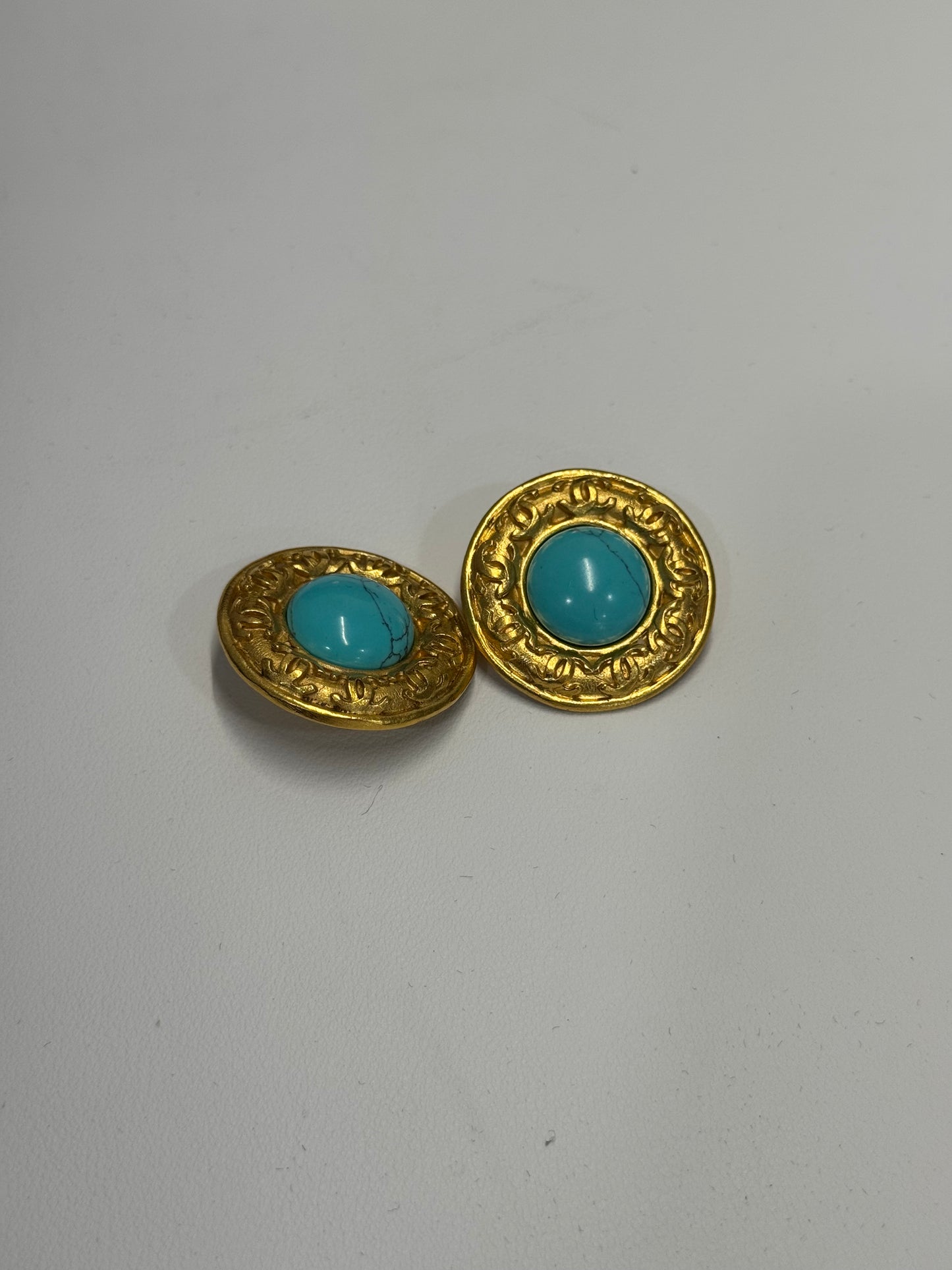 Chanel turquoise