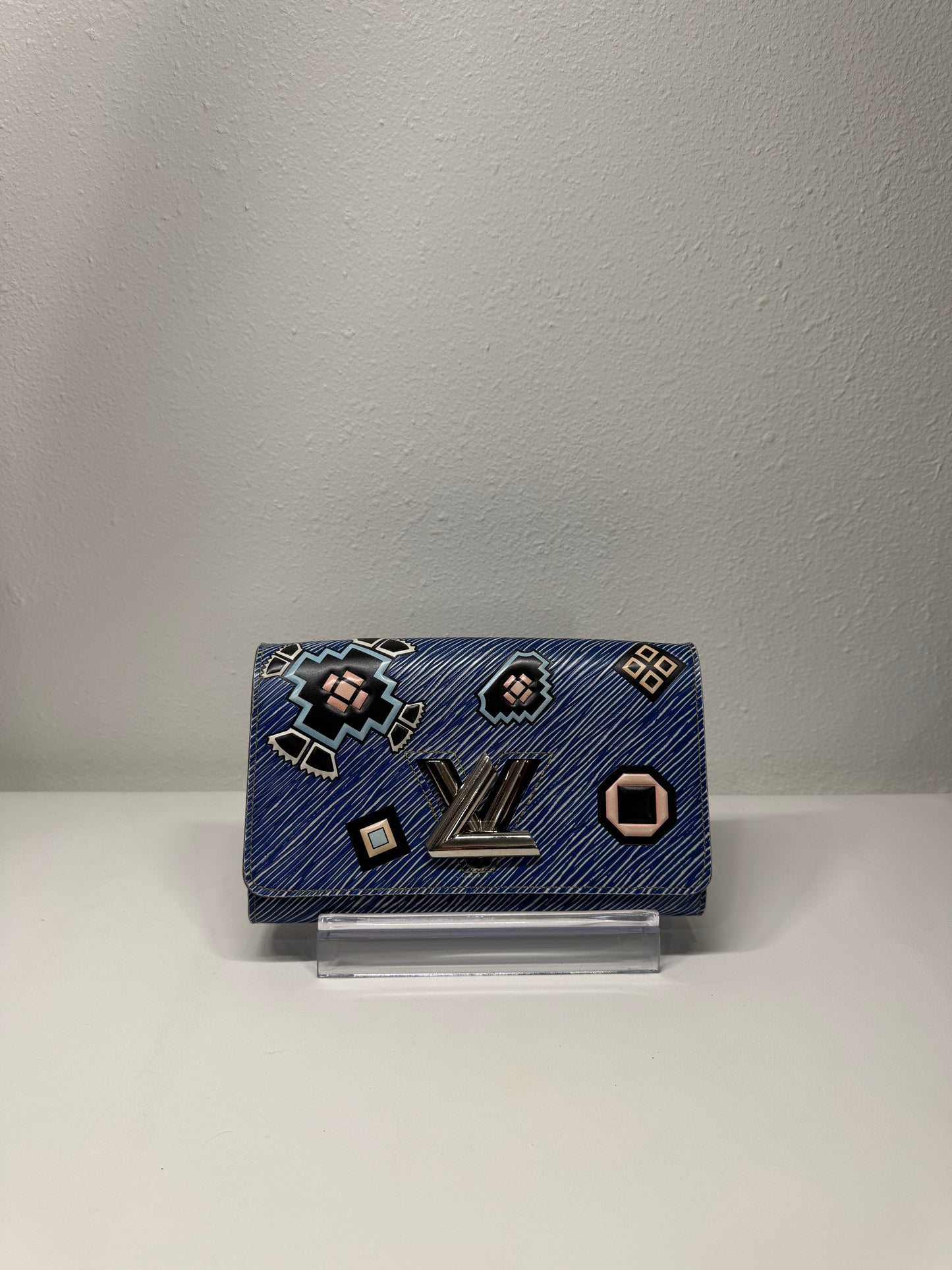 Louis Vuitton azteque chain wallet