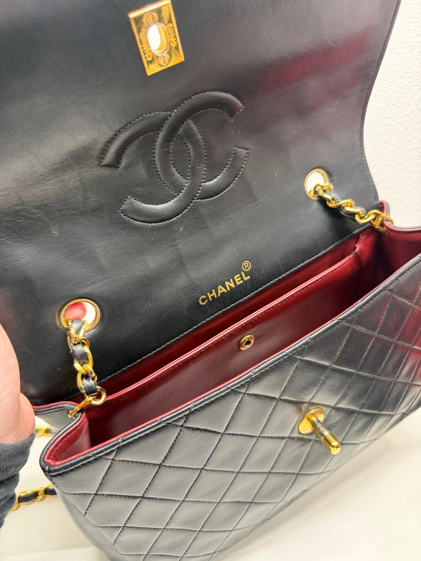 Chanel lambskin single flap