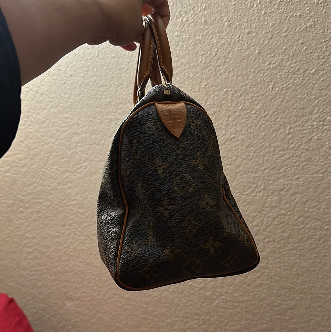 Louis Vuitton Speedy 25 SP0054