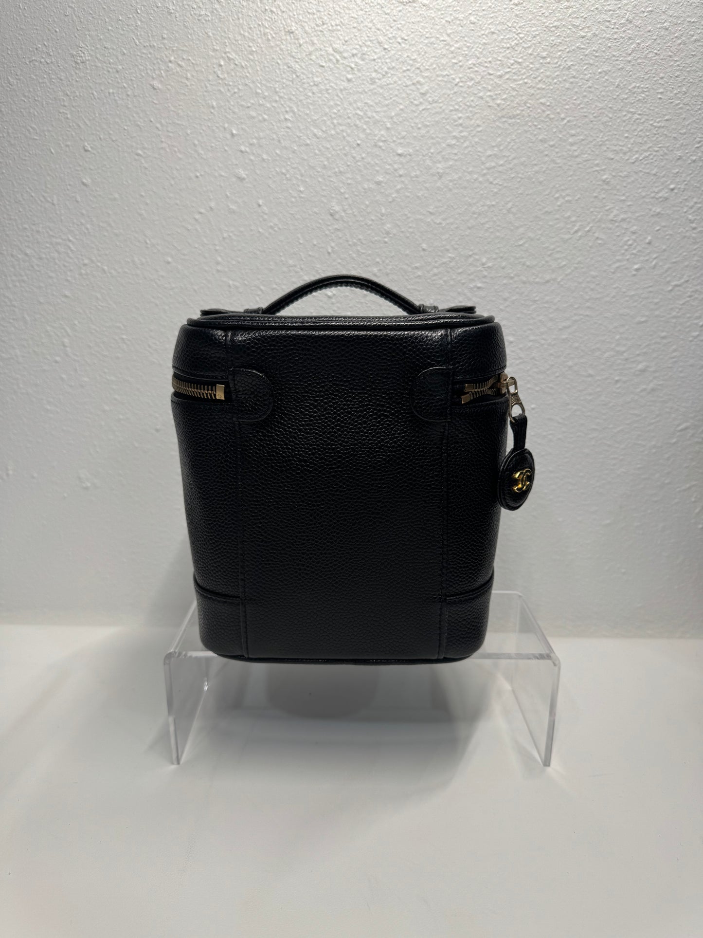 Chanel vanity caviar