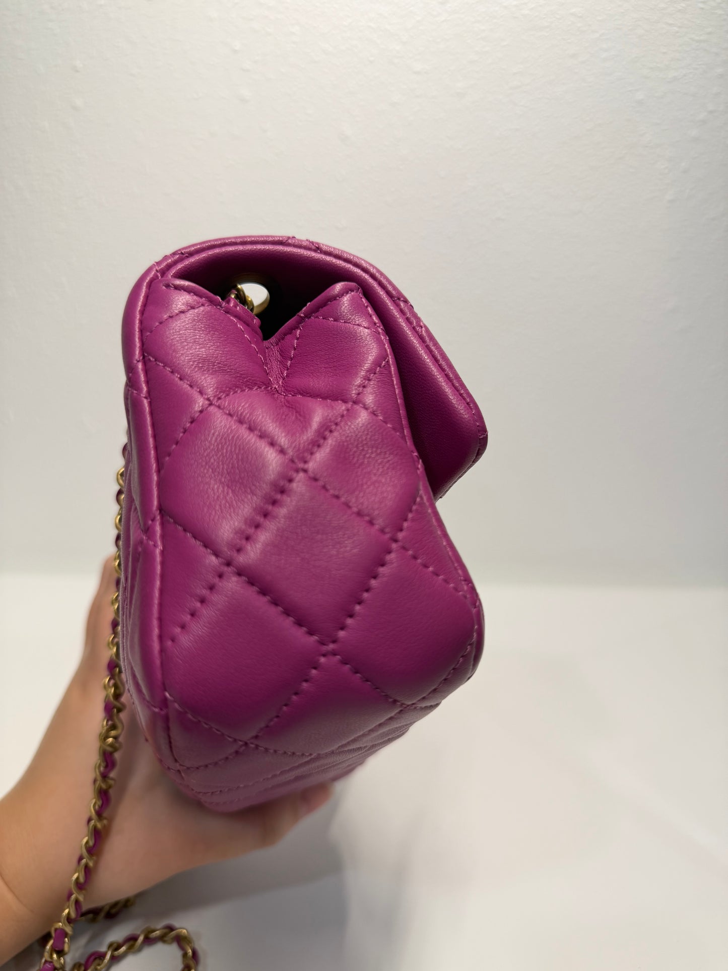 Chanel pearl crush