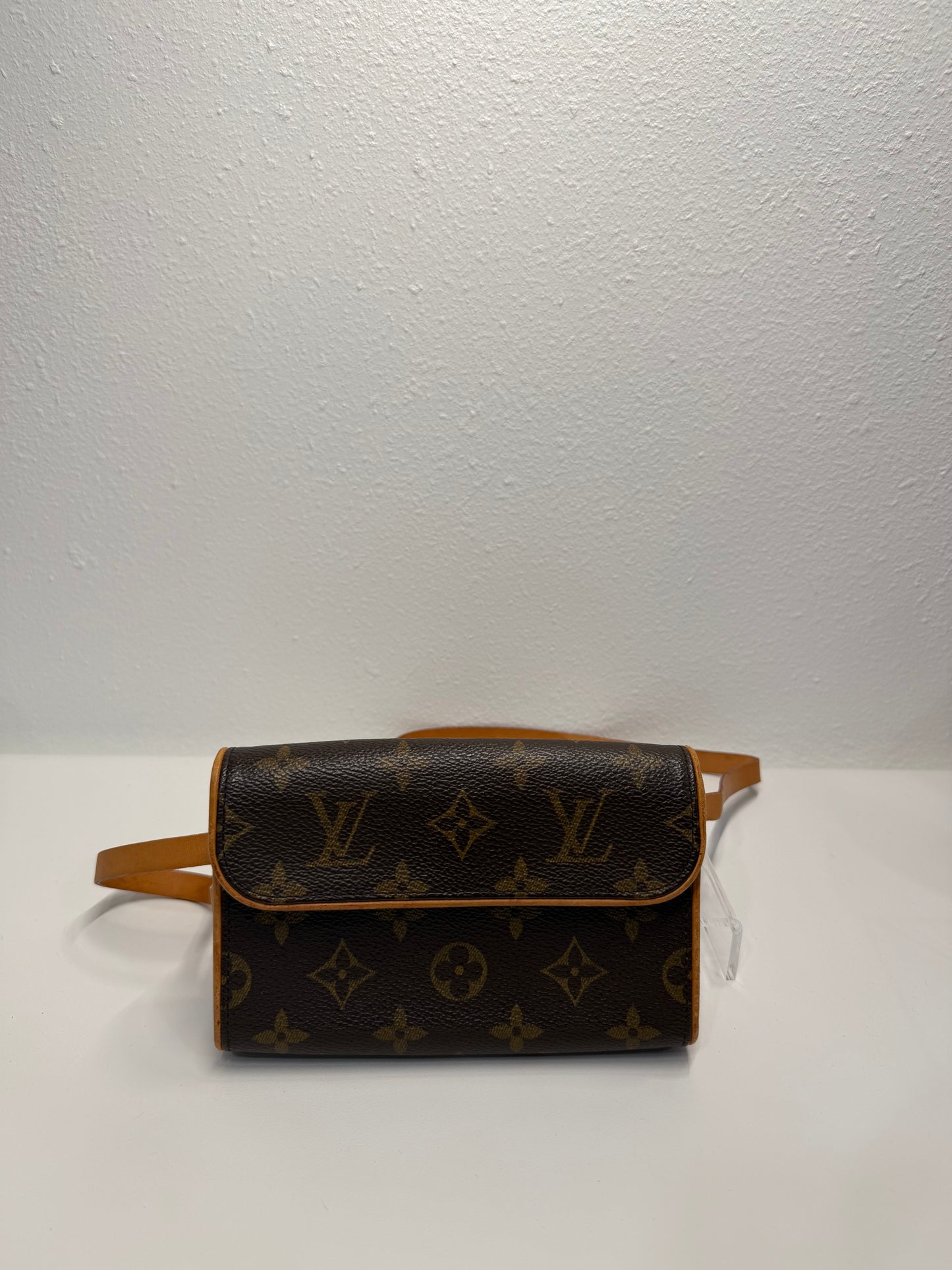 Louis Vuitton pochette florentine belt bag