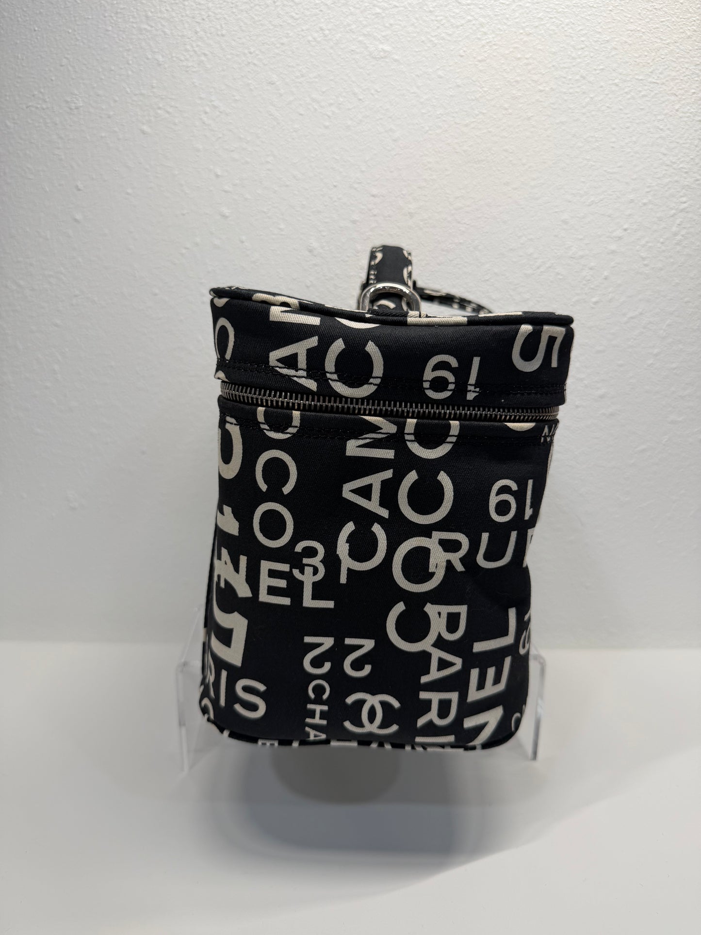 Chanel “by the sea” vanity case