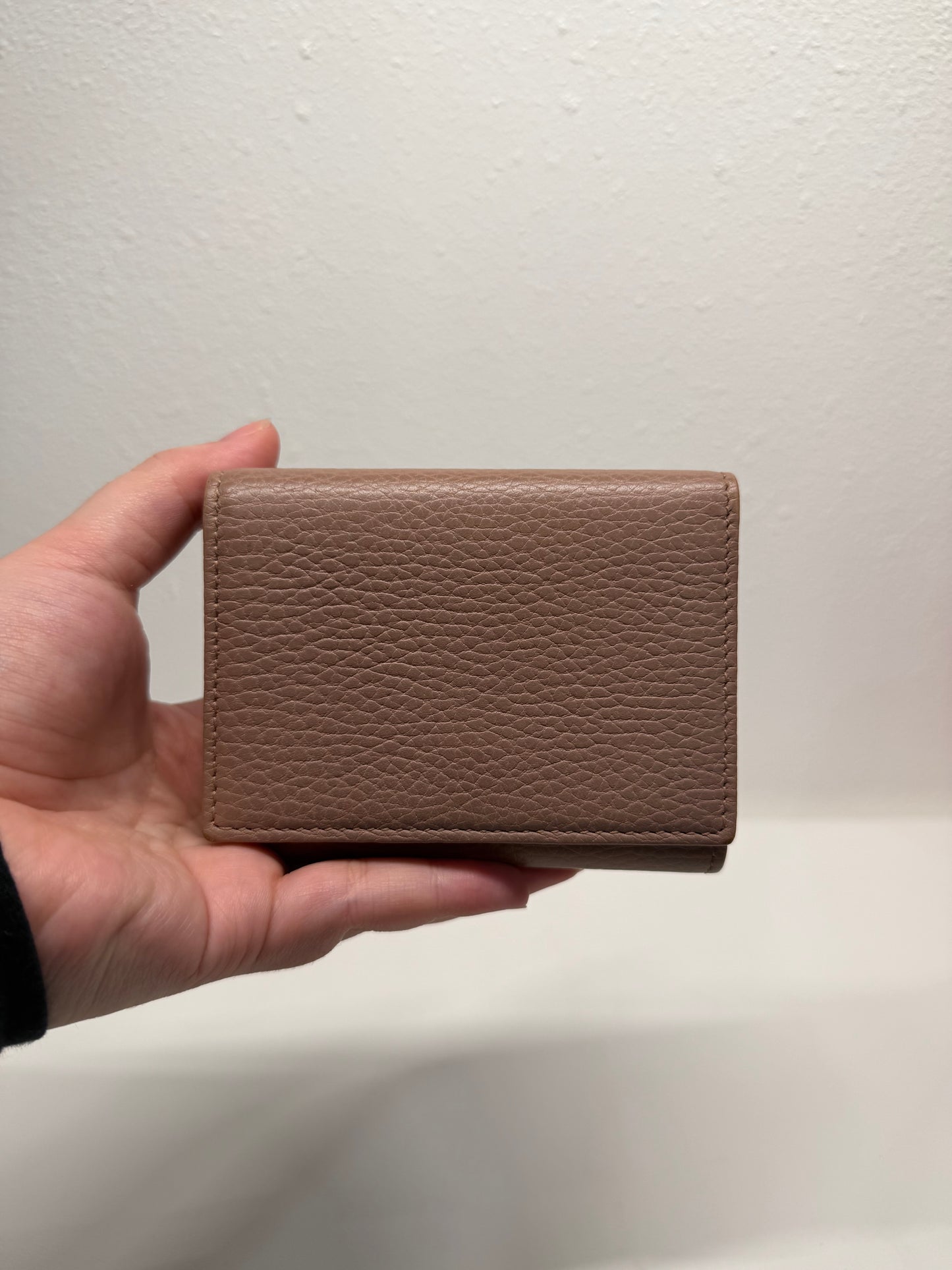 Gucci marmont trifold wallet