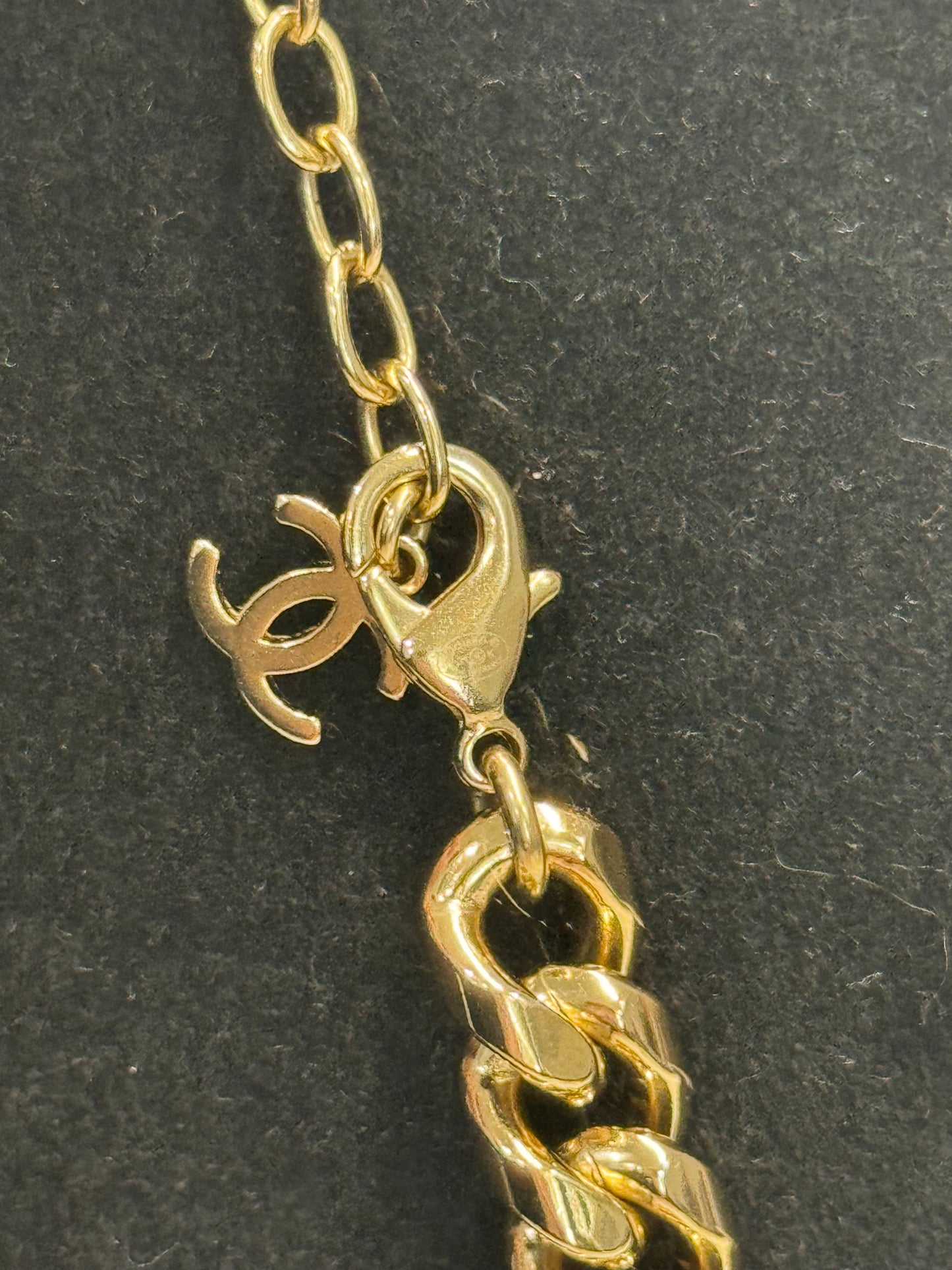 Chanel 5 charm cc necklace