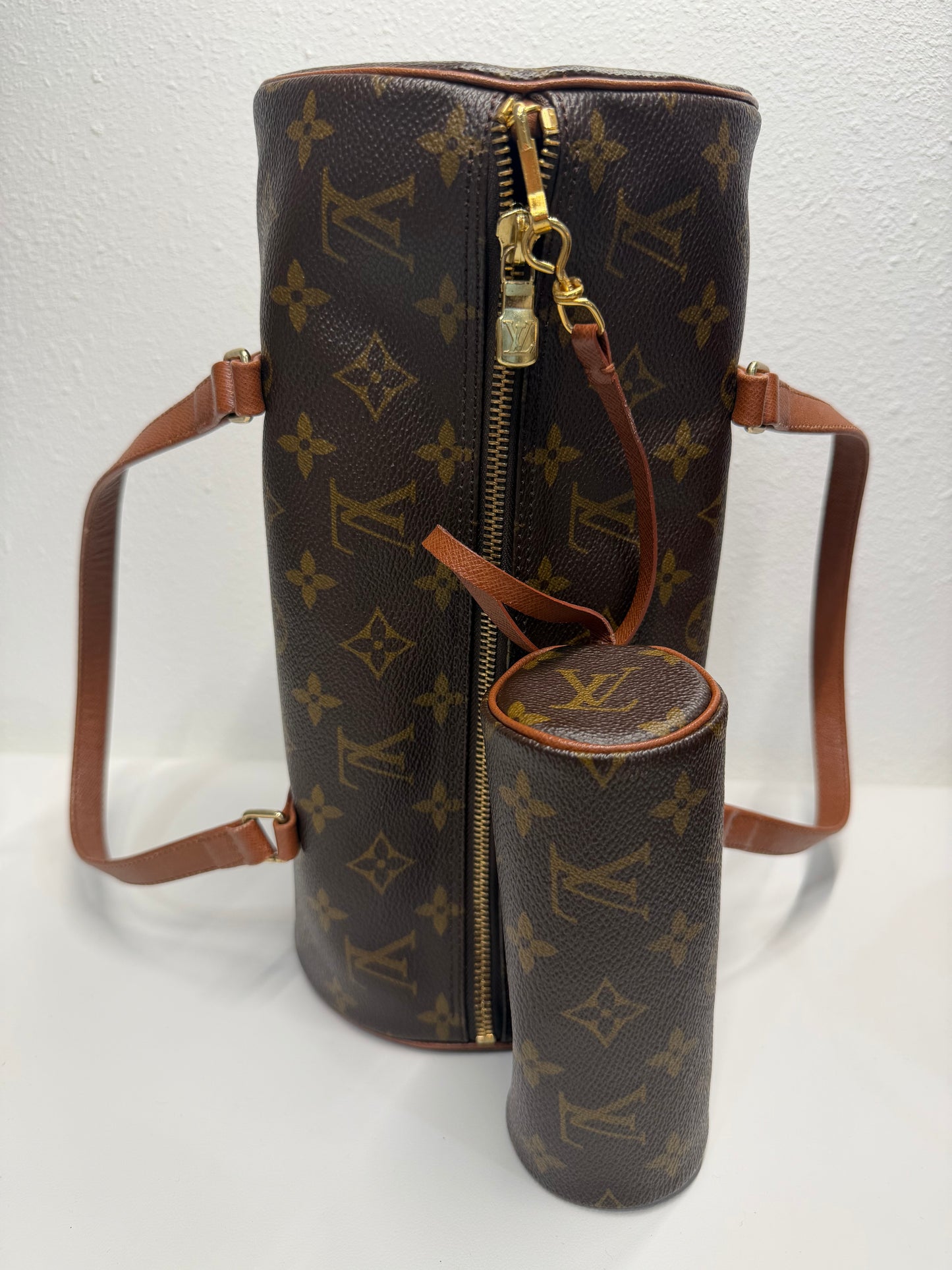 Louis Vuitton papillon with baby