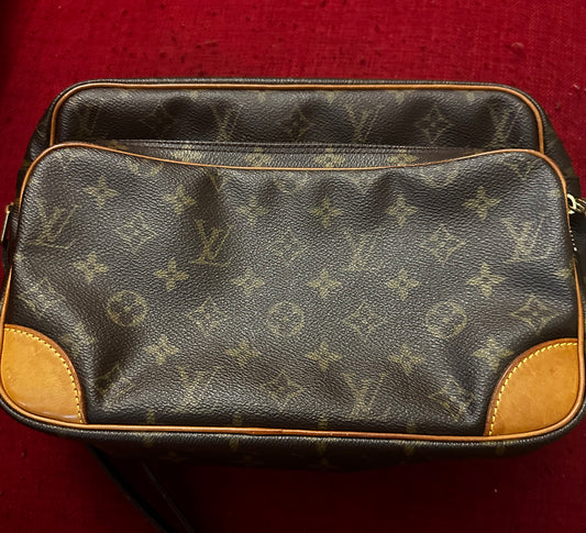 Louis Vuitton Messenger bag invoice on Instagram 2151