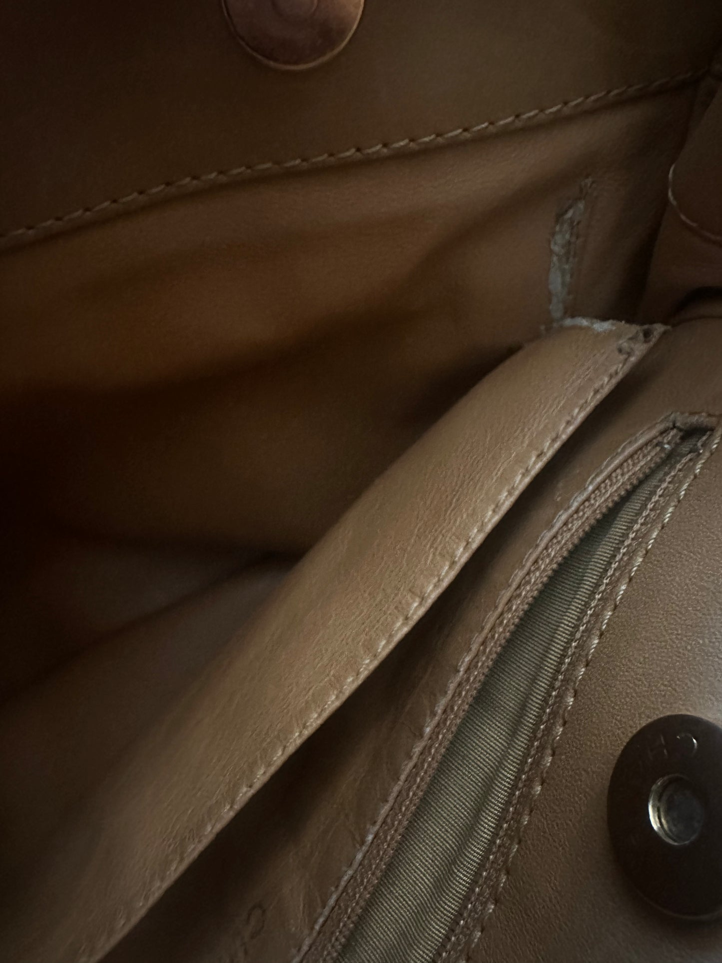Chanel Tote Beige