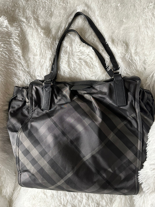 Burberry tote