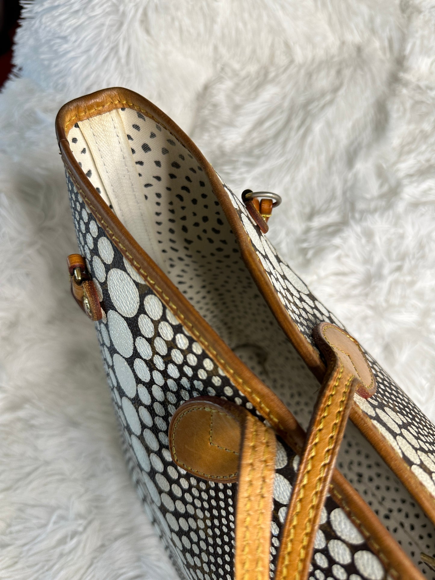 Louis Vuitton Neverfull MM Kusama