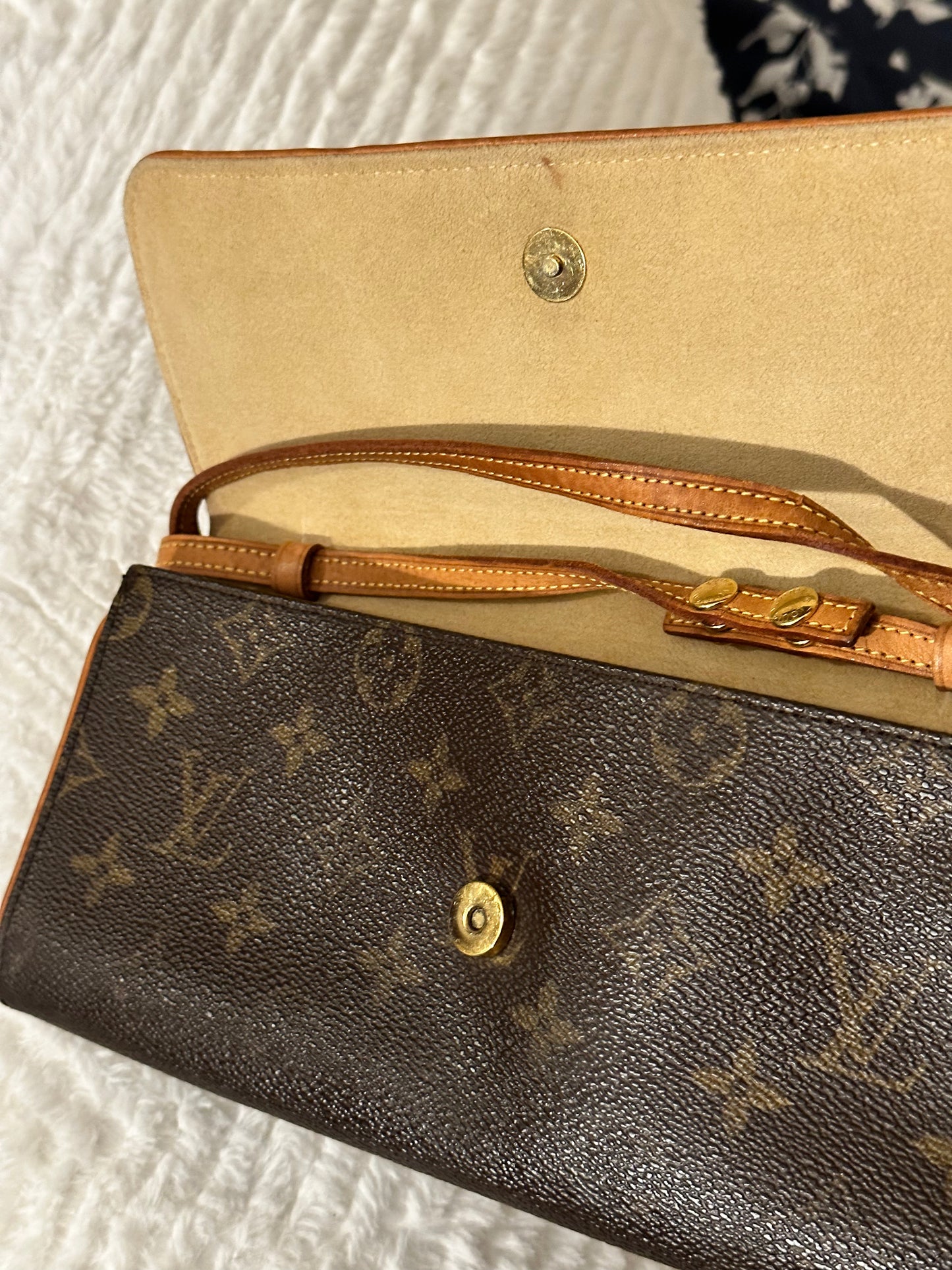 Preloved Louis Vuitton Twin Pochette Monogram