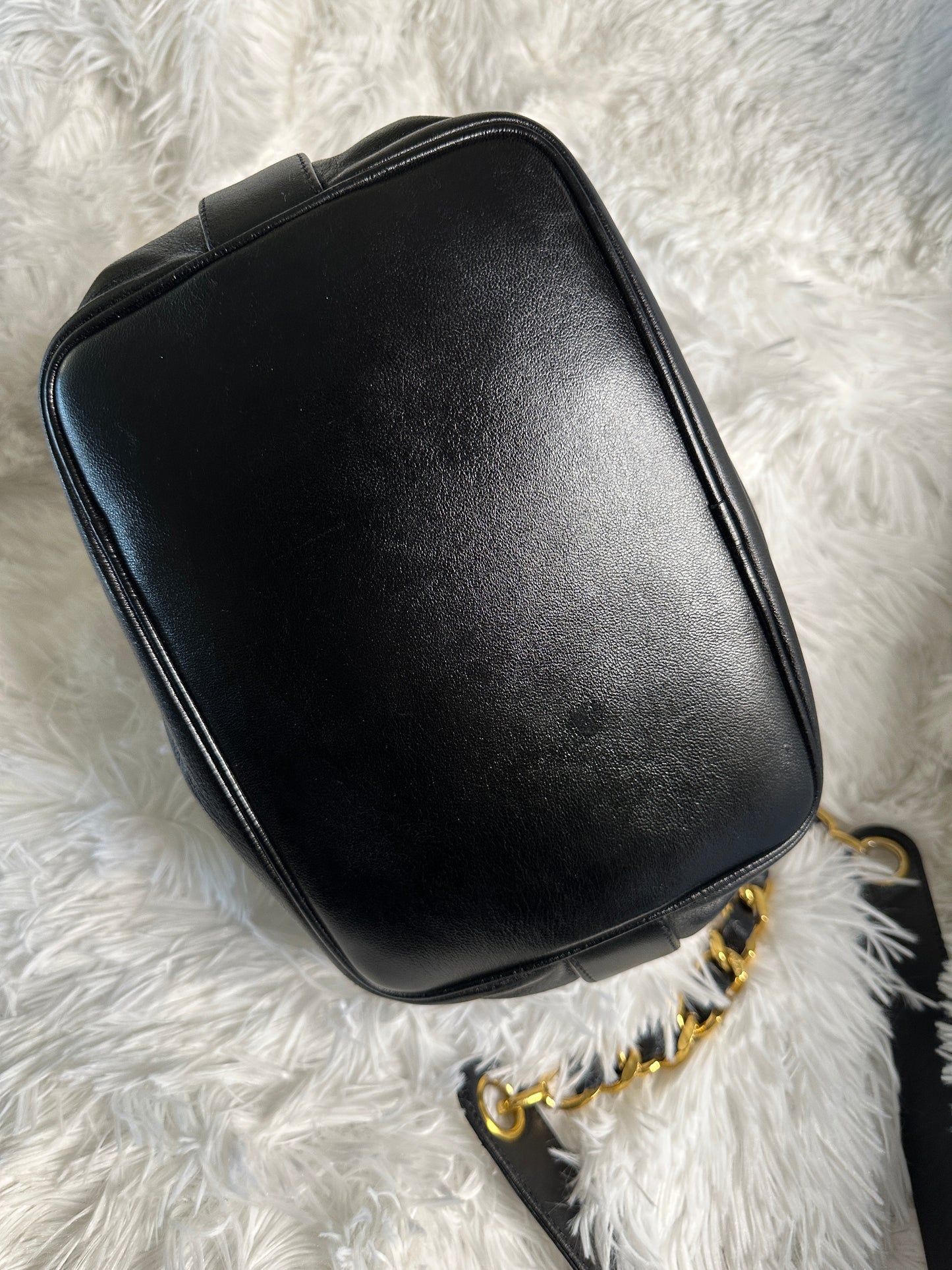Chanel Bucket bag