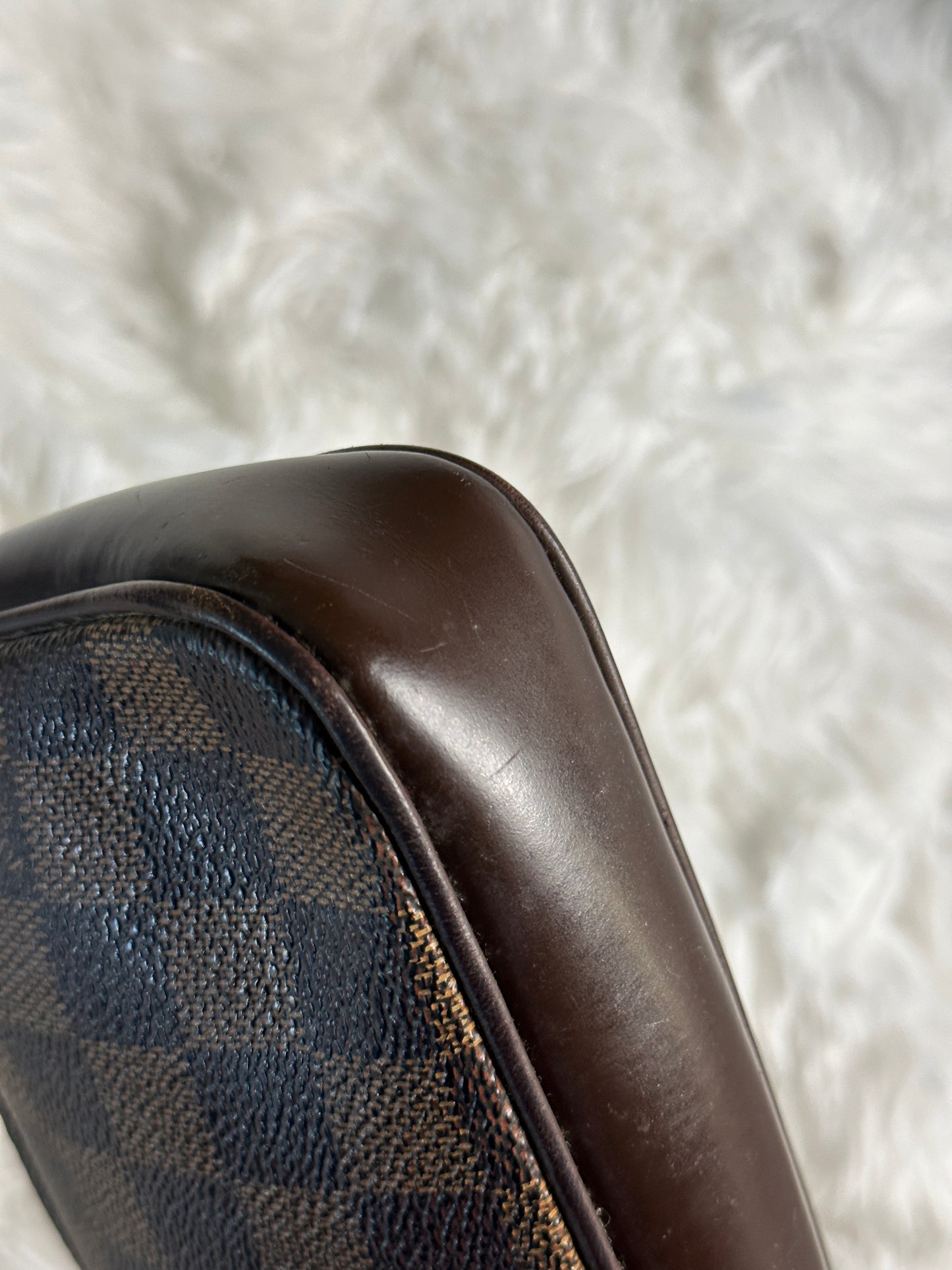 Louis Vuitton Pochette Ebene