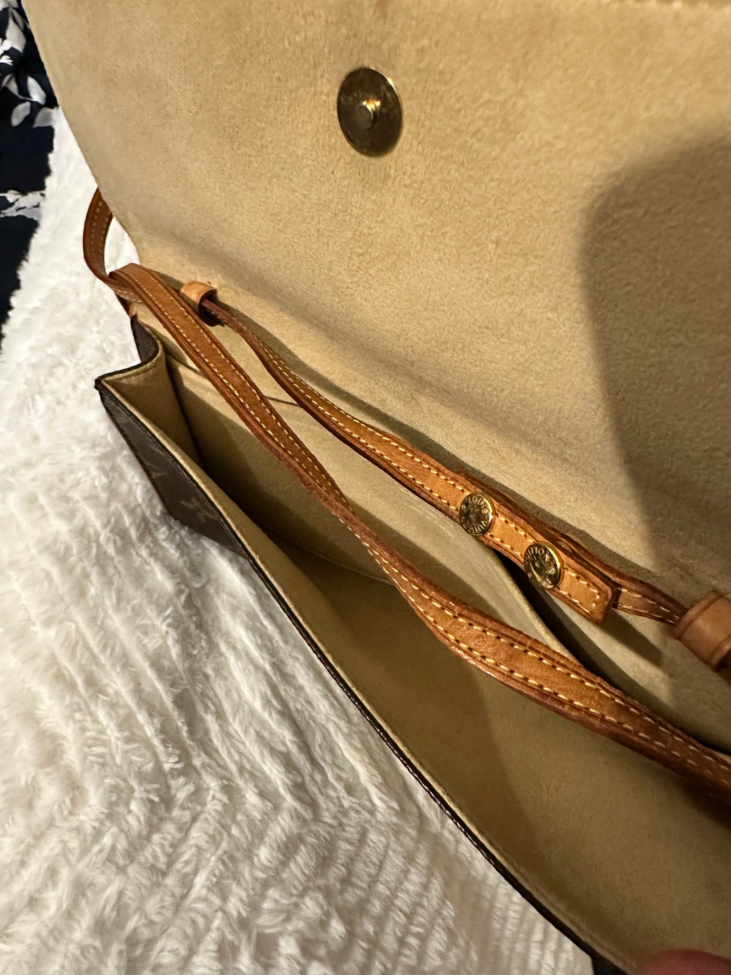 Preloved Louis Vuitton Twin Pochette Monogram