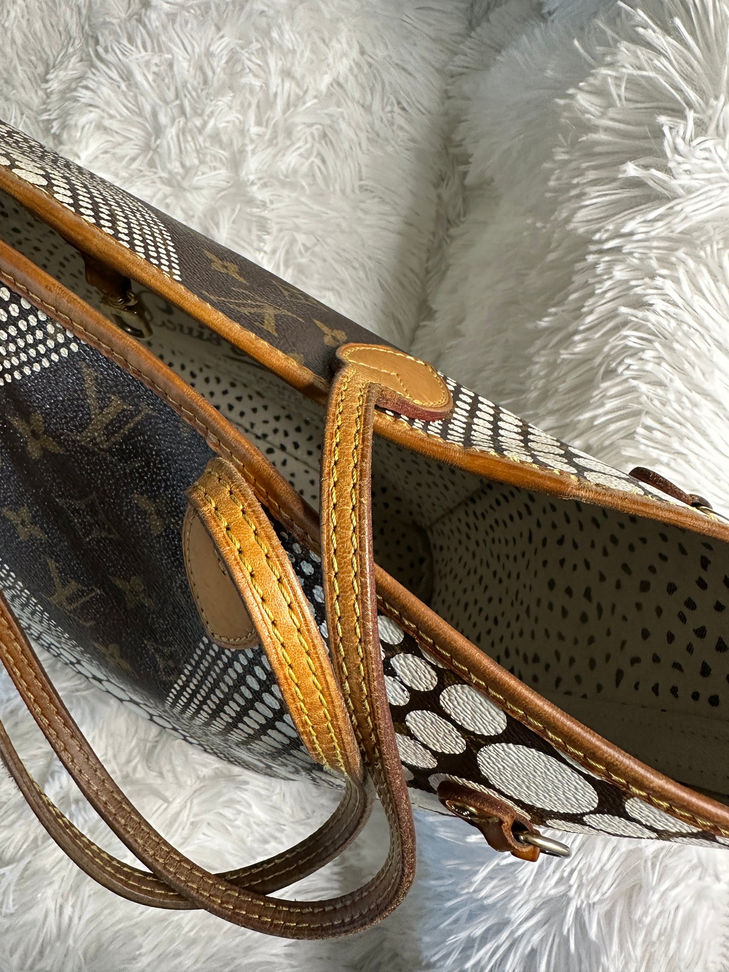 Louis Vuitton Neverfull MM Kusama