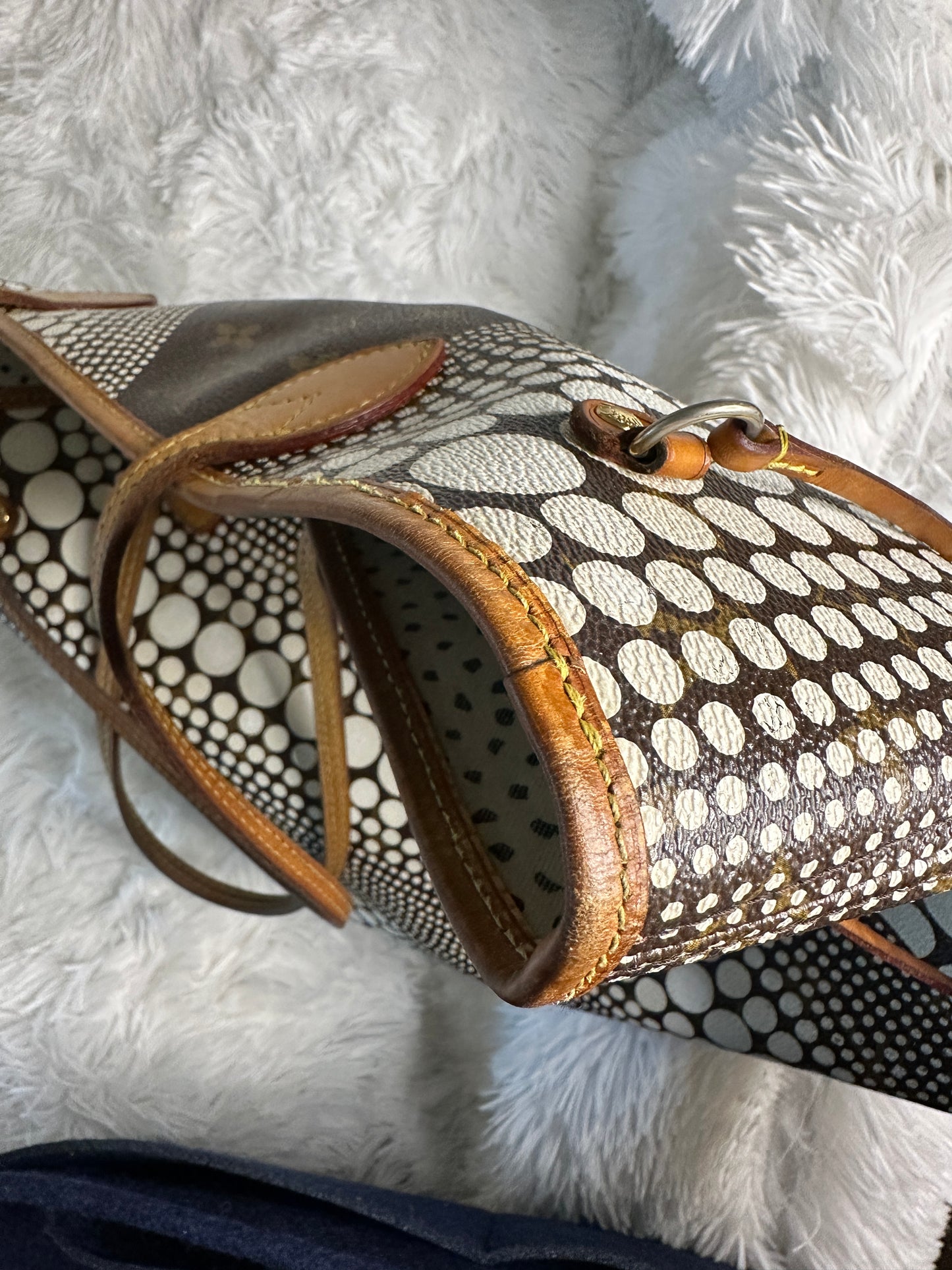 Louis Vuitton Neverfull MM Kusama